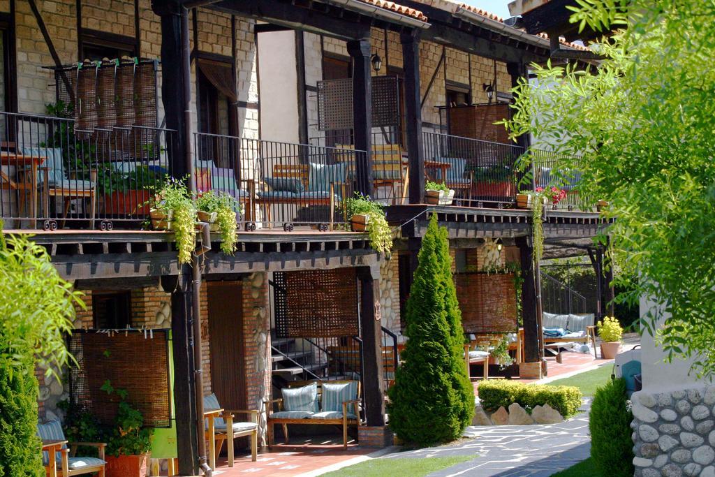 El Canchal De La Gallina - Parking Gratis - Jacuzzi En Privado - Cafeteria - Desayunos - Piscina De Agua Caliente A Partir Del 12 De Abril 2025 헤바스 외부 사진